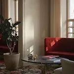 1904 Hotel