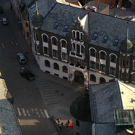 Hotel 1904