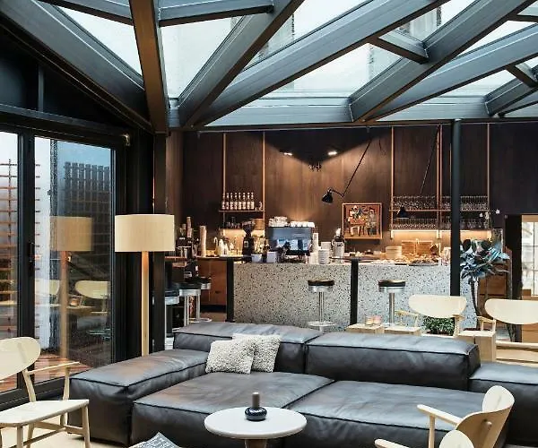 1904 Ξενοδοχείο 4*