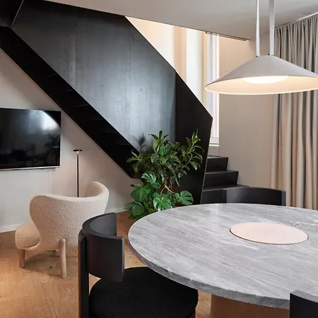 1904 オーレスン